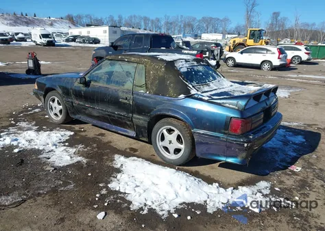 1988 Ford Mustang Lx z USA, uszkodzony, nr VIN 1FABP44E8JF303629